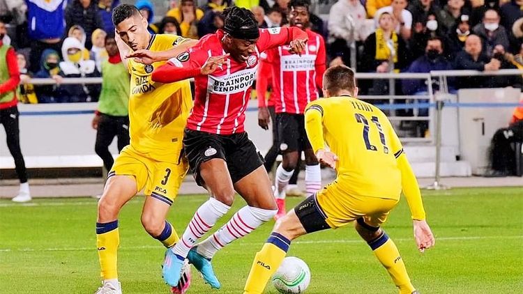 他曾在赛后 他曾在赛后